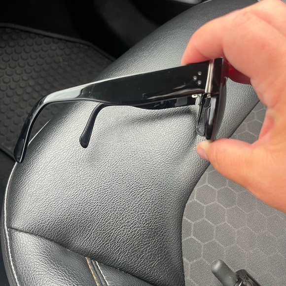 Celine Flat Top Sunglasses - Picture 5 of 5